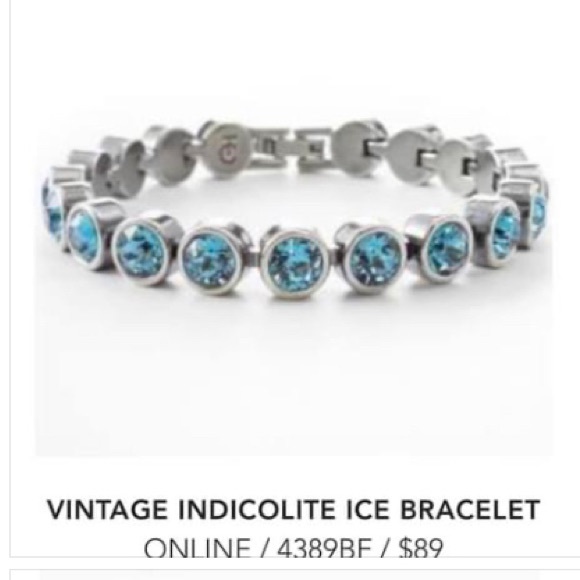 Touchstone Crystal | Jewelry | Last Onetouchstone Crystal Dark ...